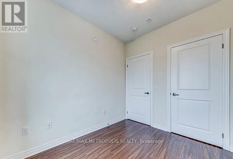 512 - 39 New Delhi Drive, Markham, Ontario  L3S 0E1 - Photo 14 - N12905352