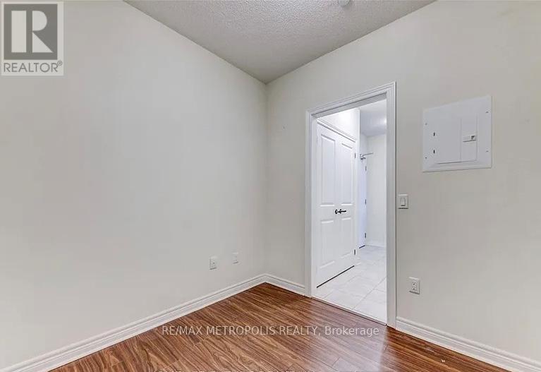 512 - 39 New Delhi Drive, Markham, Ontario  L3S 0E1 - Photo 18 - N12905352