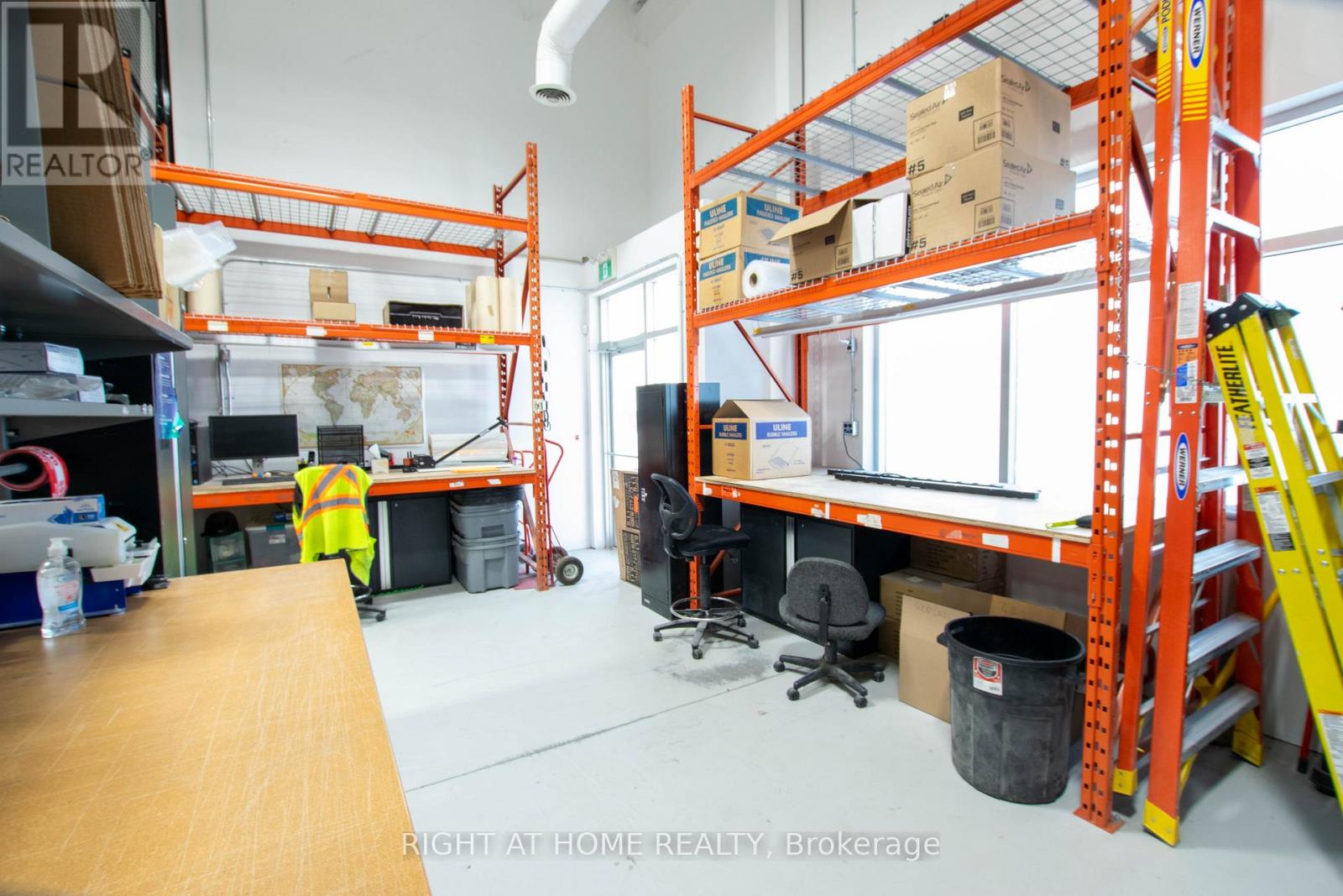 4 & 5 - 38 Innovator Avenue, Whitchurch-Stouffville, Ontario  L4A 0Y2 - Photo 13 - N12905396