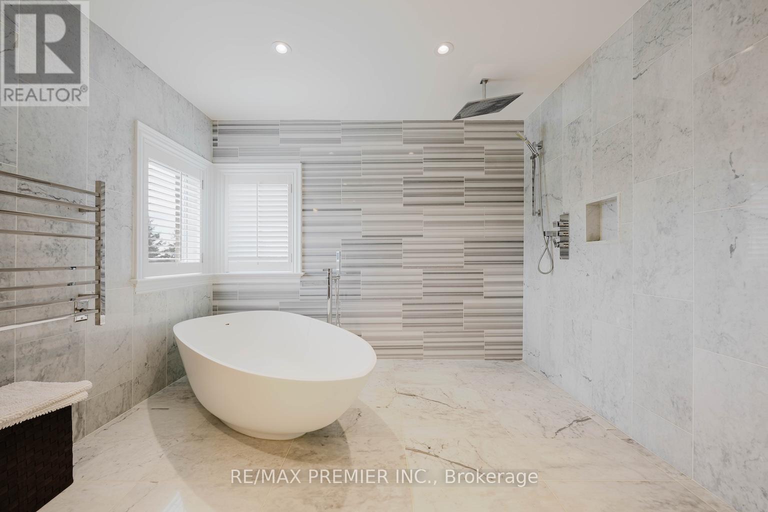 85 Gregory Scott Drive, Vaughan, Ontario  L4H 1K7 - Photo 21 - N12905422