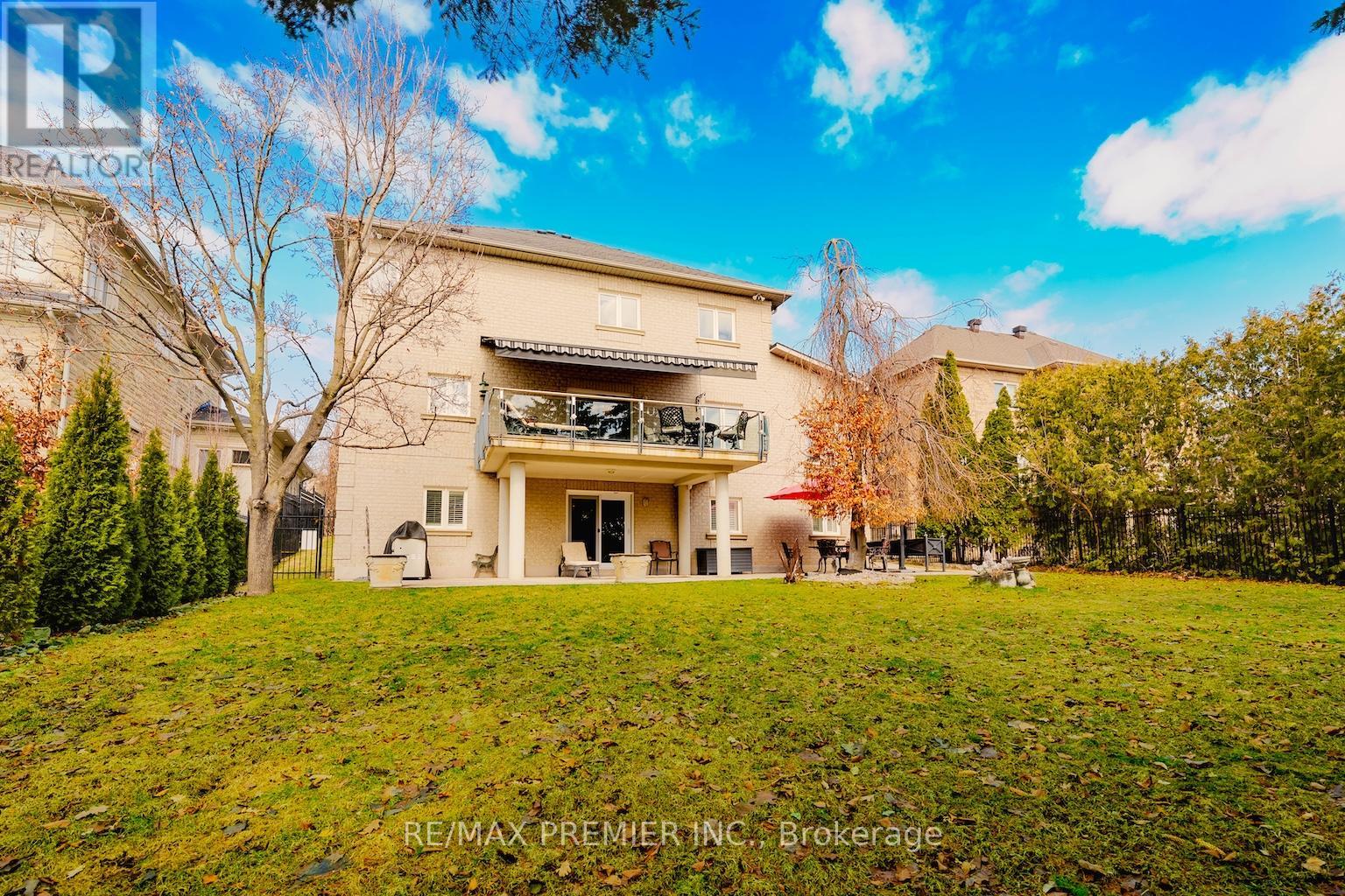 85 Gregory Scott Drive, Vaughan, Ontario  L4H 1K7 - Photo 32 - N12905422