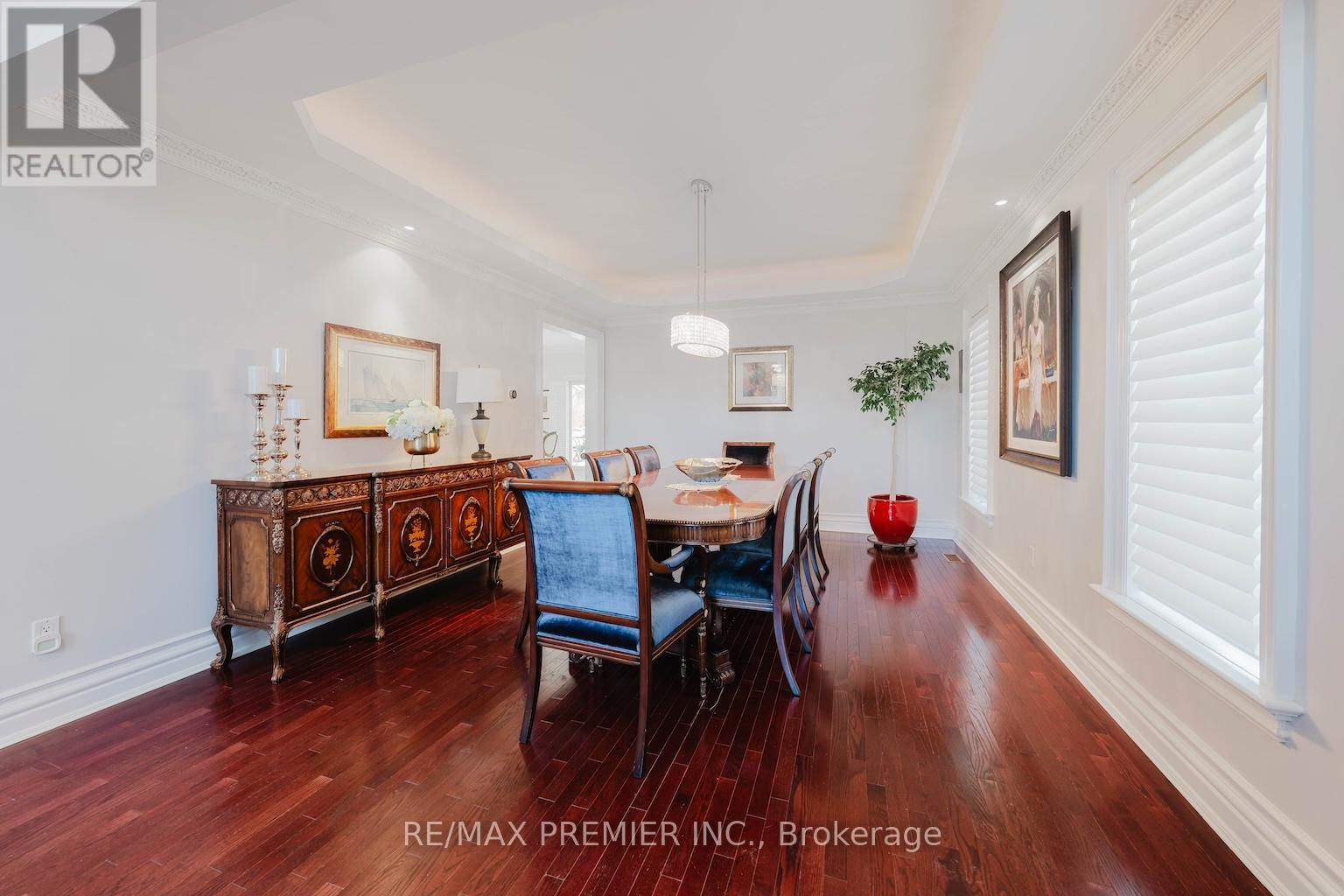 85 Gregory Scott Drive, Vaughan, Ontario  L4H 1K7 - Photo 5 - N12905422