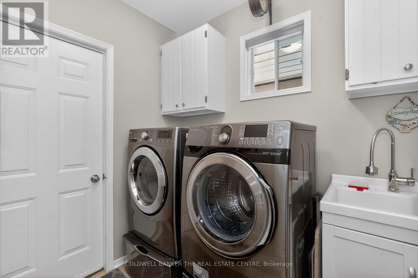 1 Mcdougall Drive, Barrie (West Bayfield), Ontario  L4N 7J1 - Photo 14 - S12905316