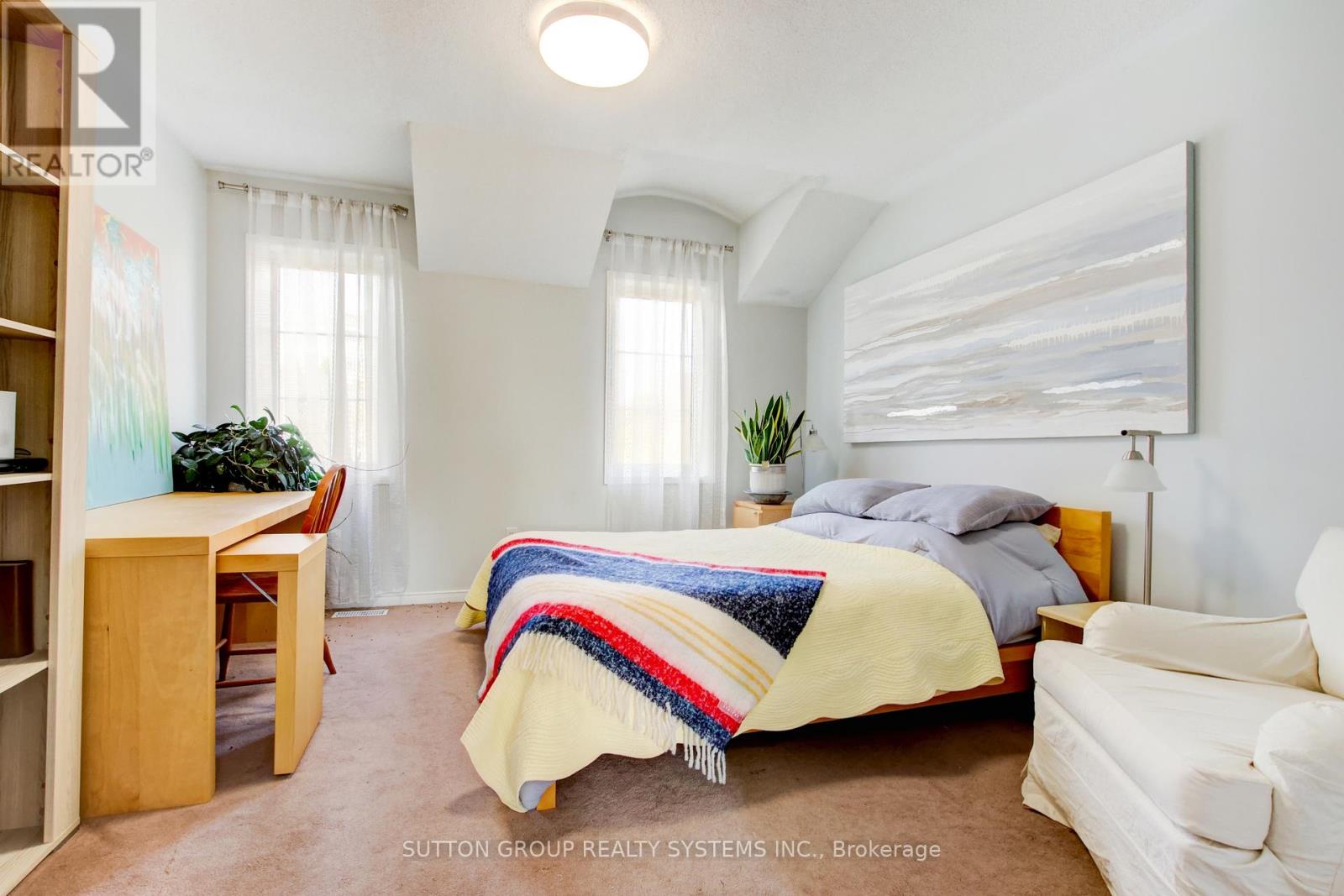 85 - 119b The Queensway, Toronto, Ontario  M6S 5B7 - Photo 37 - W12905356