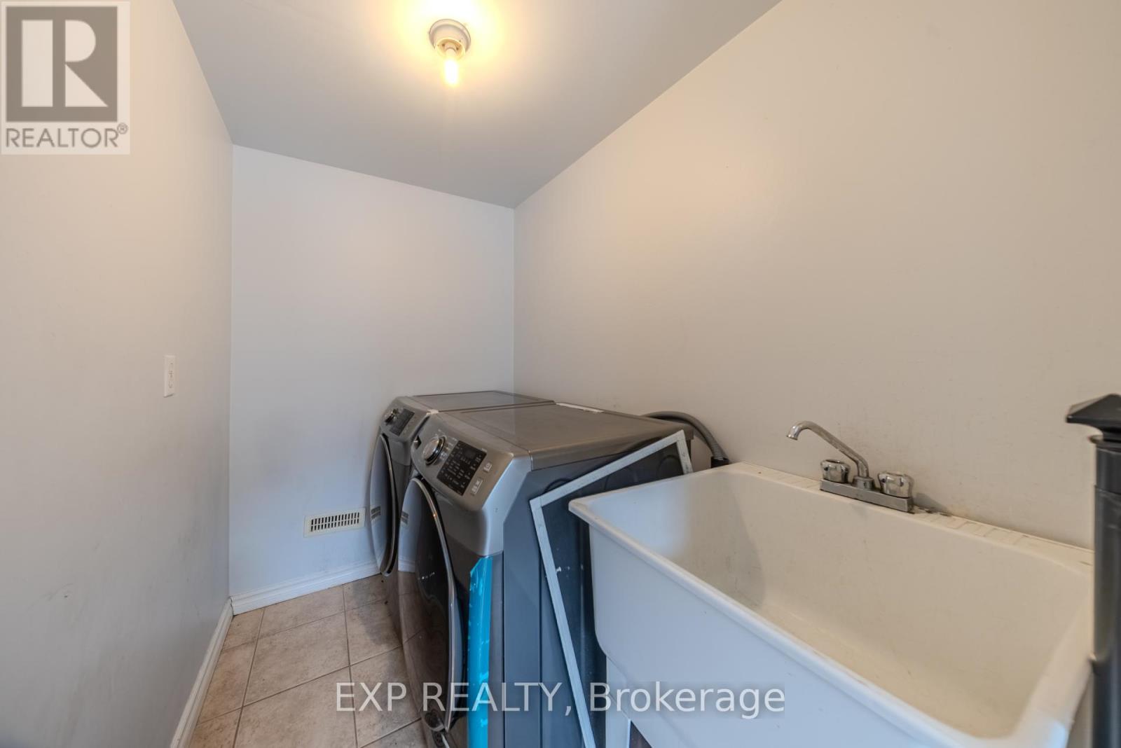 85 Bernard Avenue, Brampton, Ontario  L6Y 5S3 - Photo 21 - W12905364