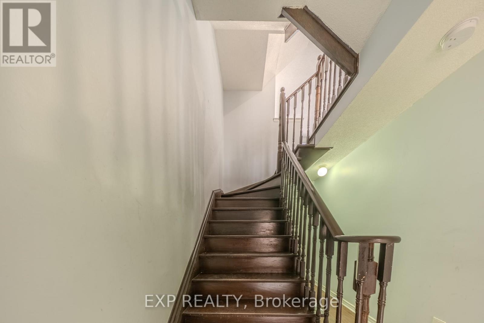 85 Bernard Avenue, Brampton, Ontario  L6Y 5S3 - Photo 7 - W12905364