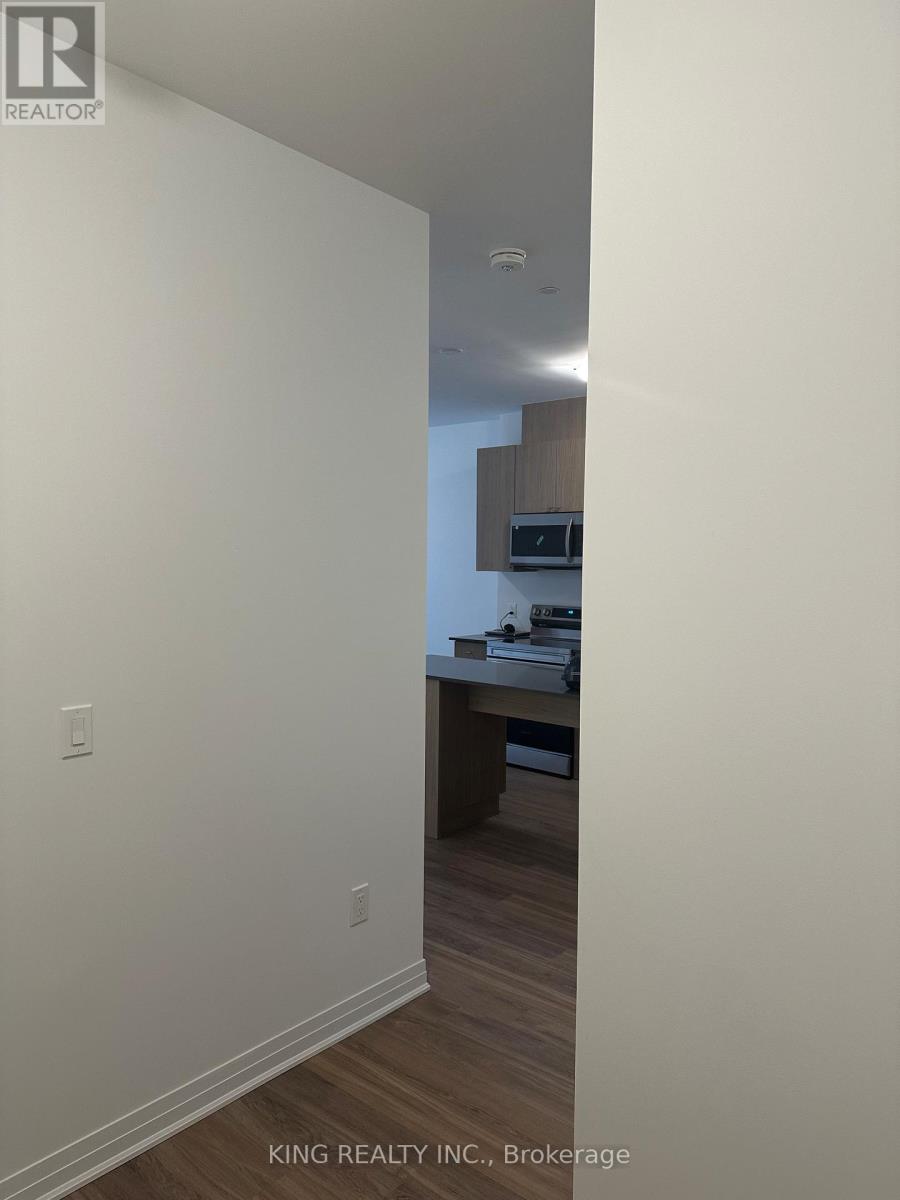 114 - 480 Gordon Krantz Avenue, Milton, Ontario  L9E 1Z4 - Photo 6 - W12905392