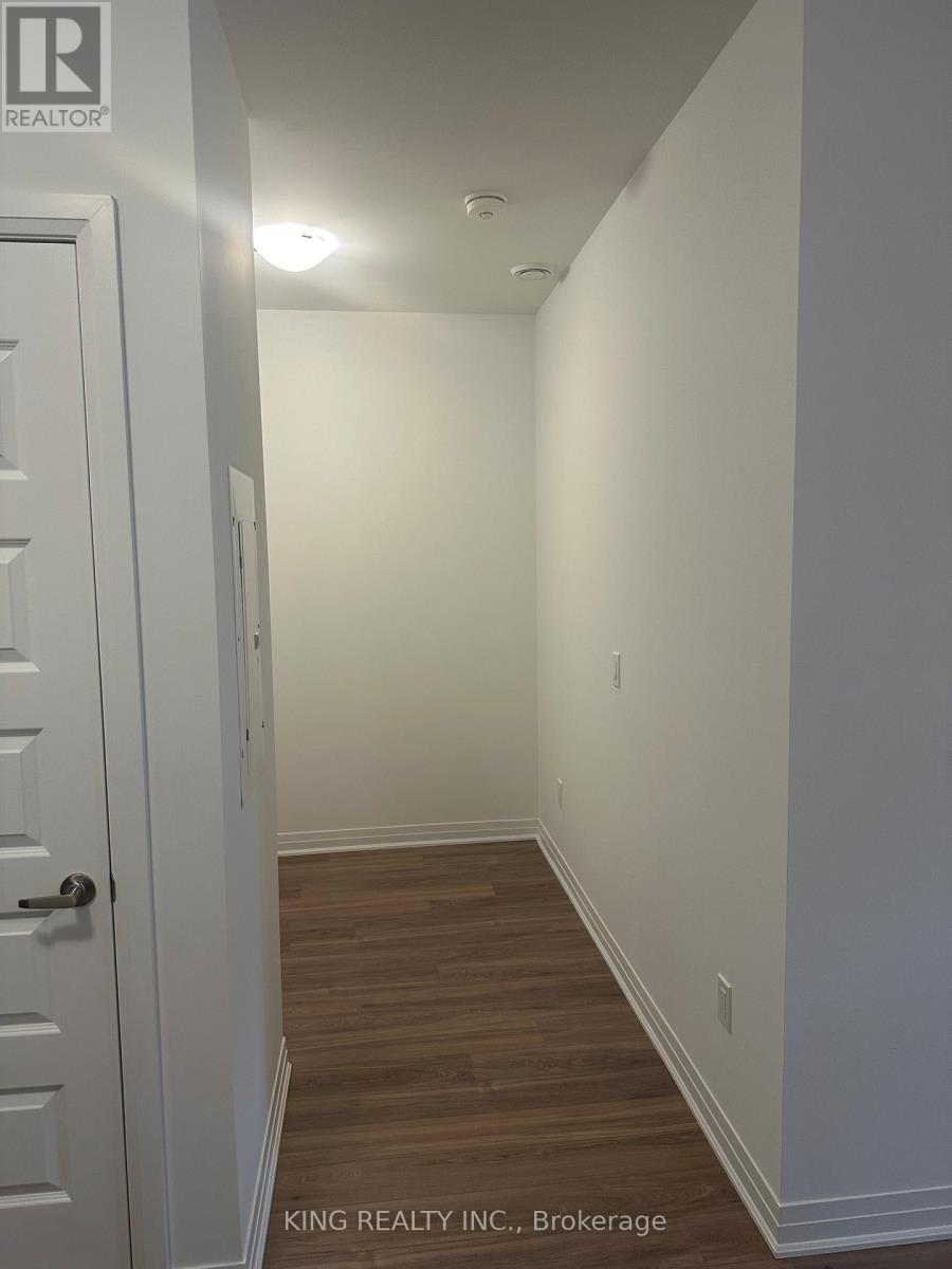 114 - 480 Gordon Krantz Avenue, Milton, Ontario  L9E 1Z4 - Photo 7 - W12905392