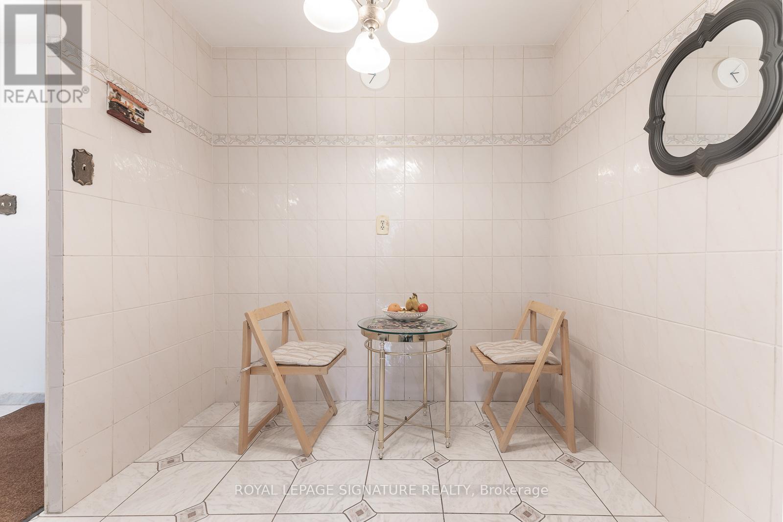 209 - 5 Frith Road, Toronto, Ontario  M3N 2L5 - Photo 15 - W12905400