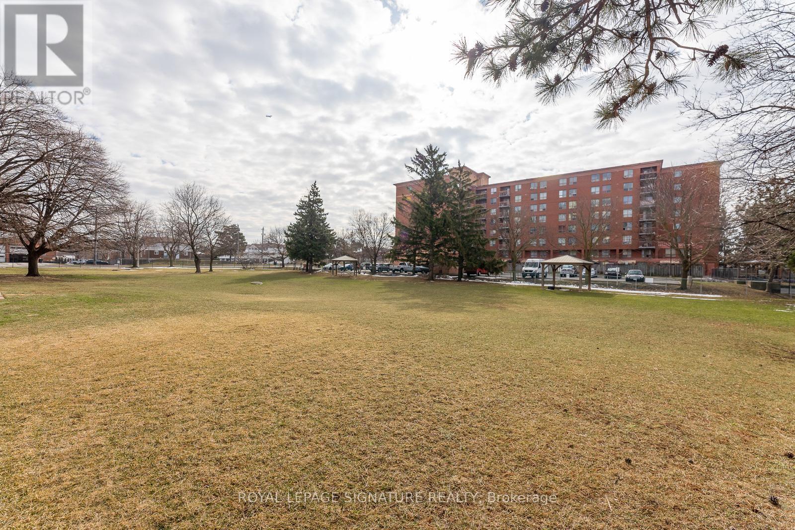 209 - 5 Frith Road, Toronto, Ontario  M3N 2L5 - Photo 31 - W12905400