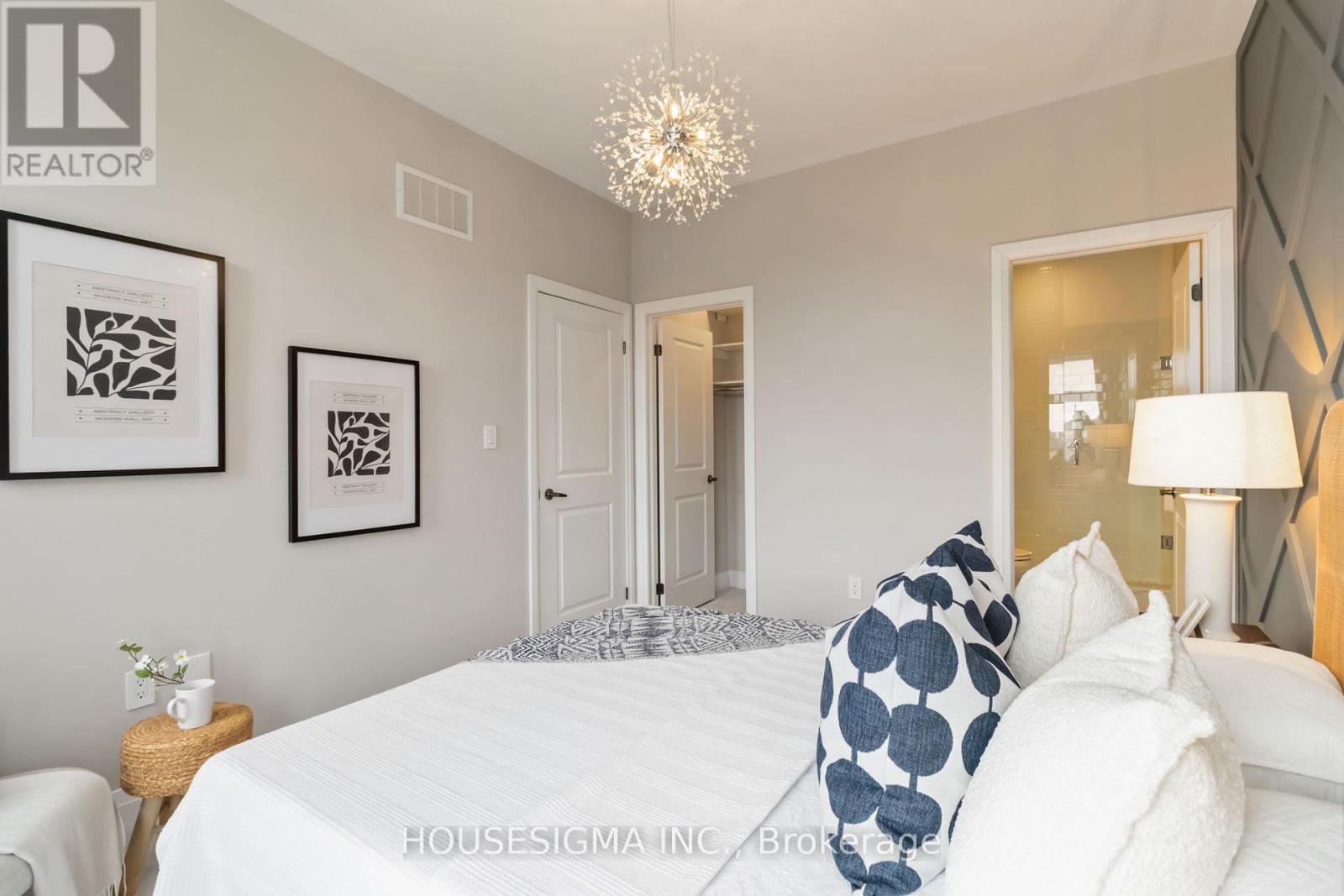 1264 Merton Road, Oakville, Ontario  L6M 5M1 - Photo 19 - W12905440