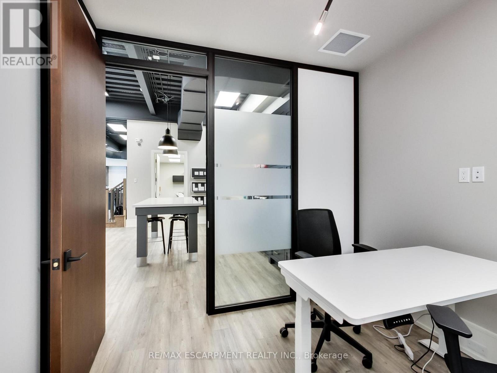 103 - 3170 Harvester Road, Burlington, Ontario  L7N 3W8 - Photo 34 - W12905446