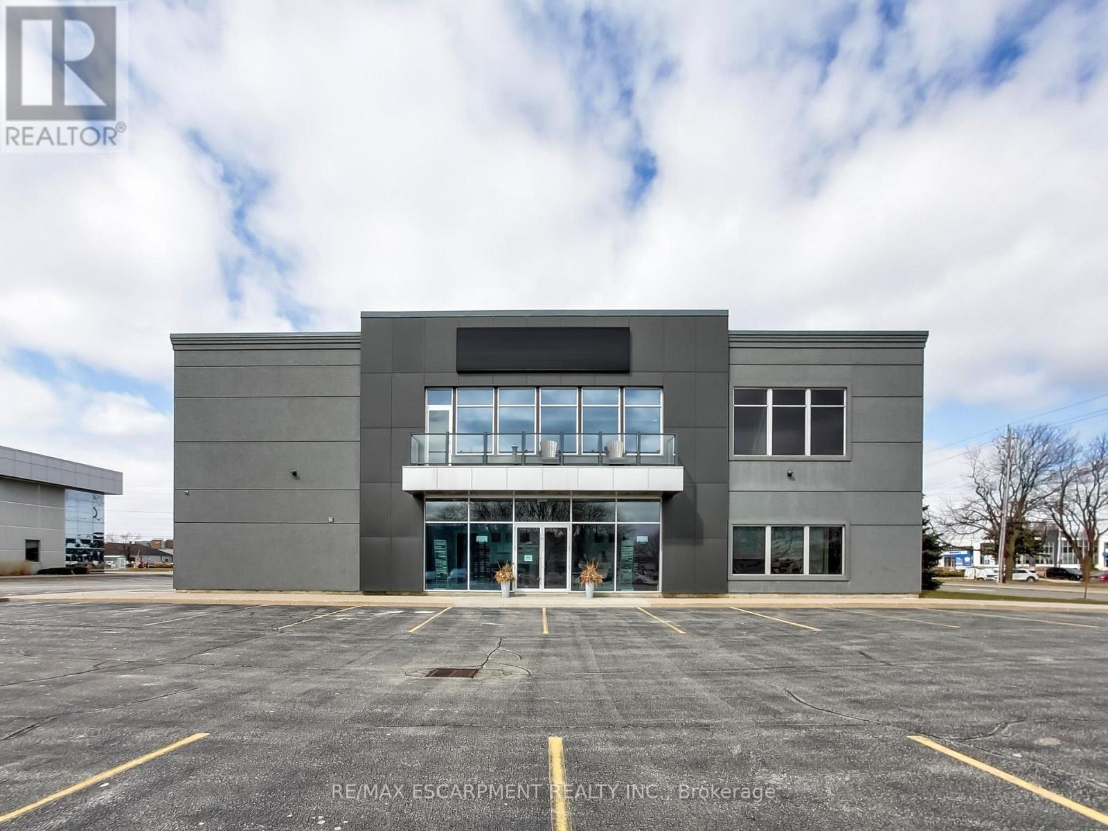 103 - 3170 HARVESTER ROAD, Burlington, Ontario