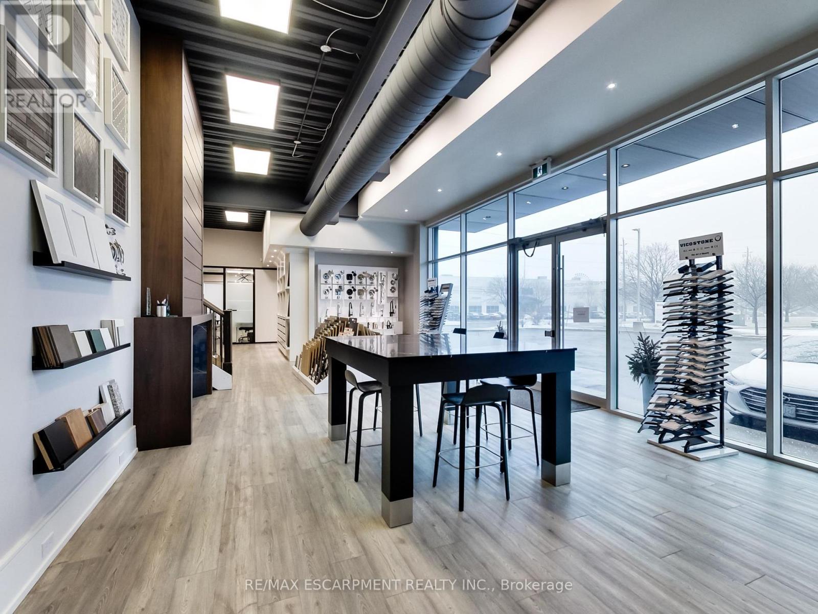 103 - 3170 Harvester Road, Burlington, Ontario  L7N 3W8 - Photo 15 - W12905454