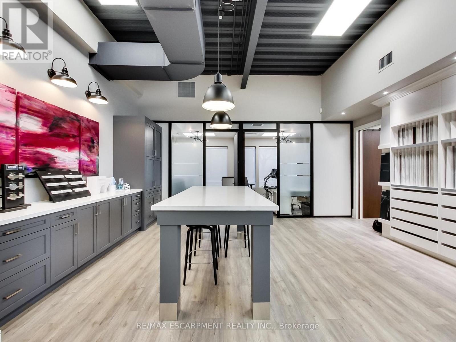 103 - 3170 Harvester Road, Burlington, Ontario  L7N 3W8 - Photo 24 - W12905454