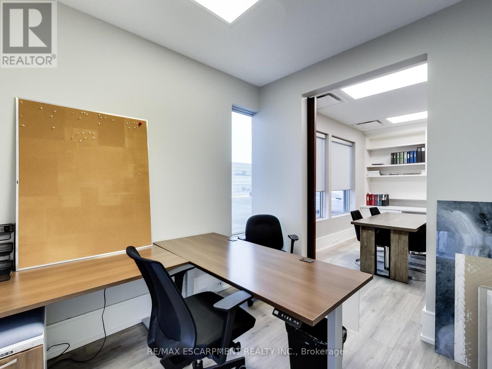 103 - 3170 Harvester Road, Burlington, Ontario  L7N 3W8 - Photo 45 - W12905454