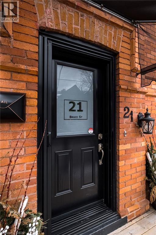 21 Bruce Street, Hamilton, Ontario  L8P 3M5 - Photo 3 - 40813709