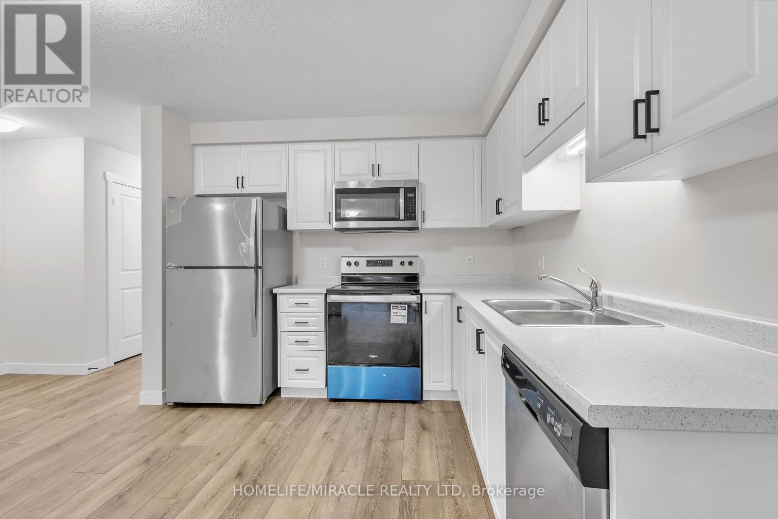 19 Wilkinson Avenue, Cambridge, Ontario  N1S 0C5 - Photo 22 - X12905402