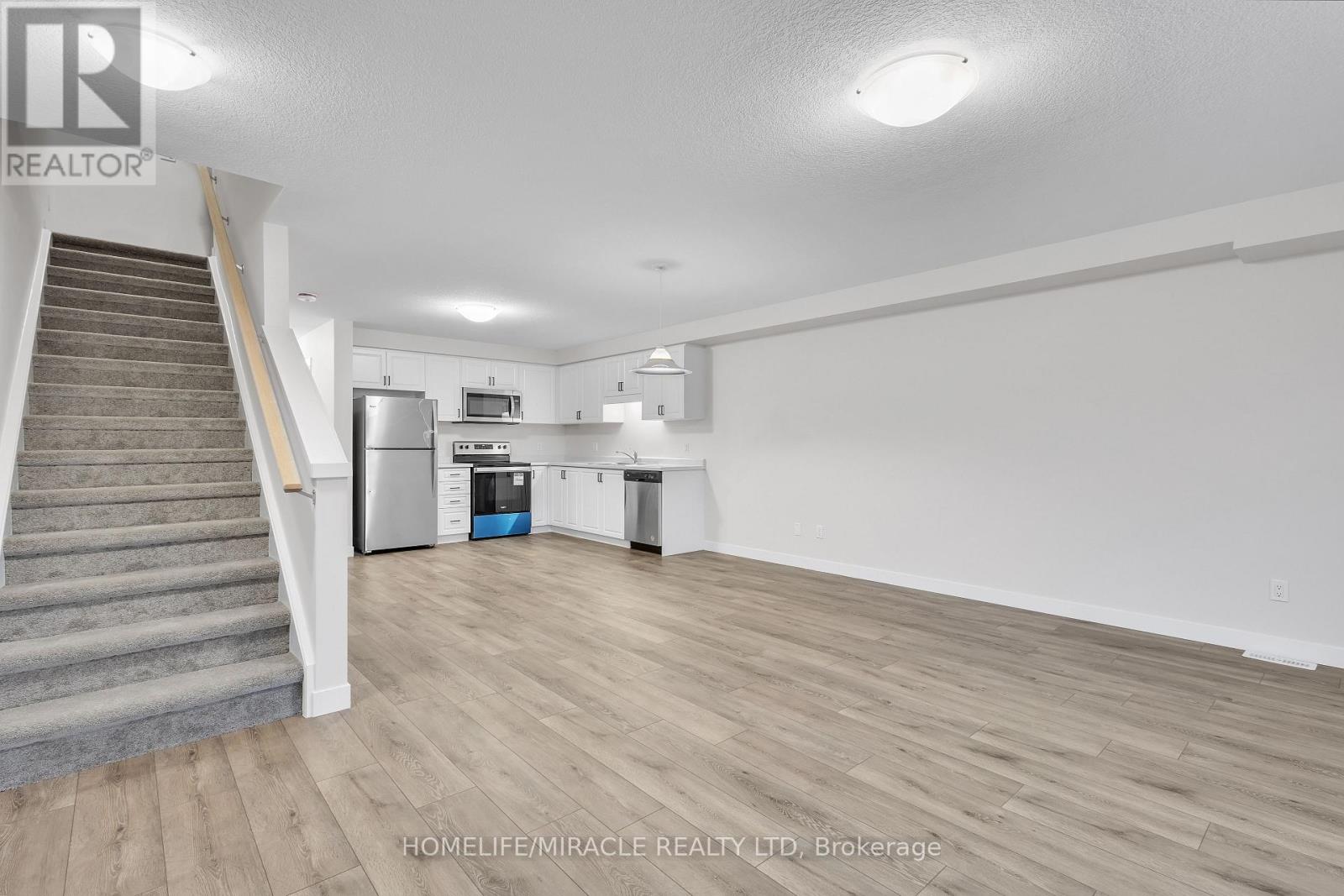 19 Wilkinson Avenue, Cambridge, Ontario  N1S 0C5 - Photo 24 - X12905402