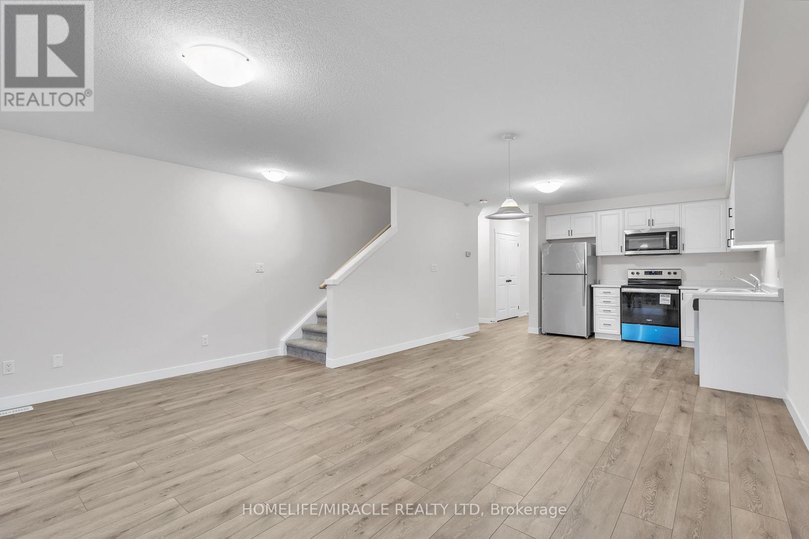 19 Wilkinson Avenue, Cambridge, Ontario  N1S 0C5 - Photo 25 - X12905402