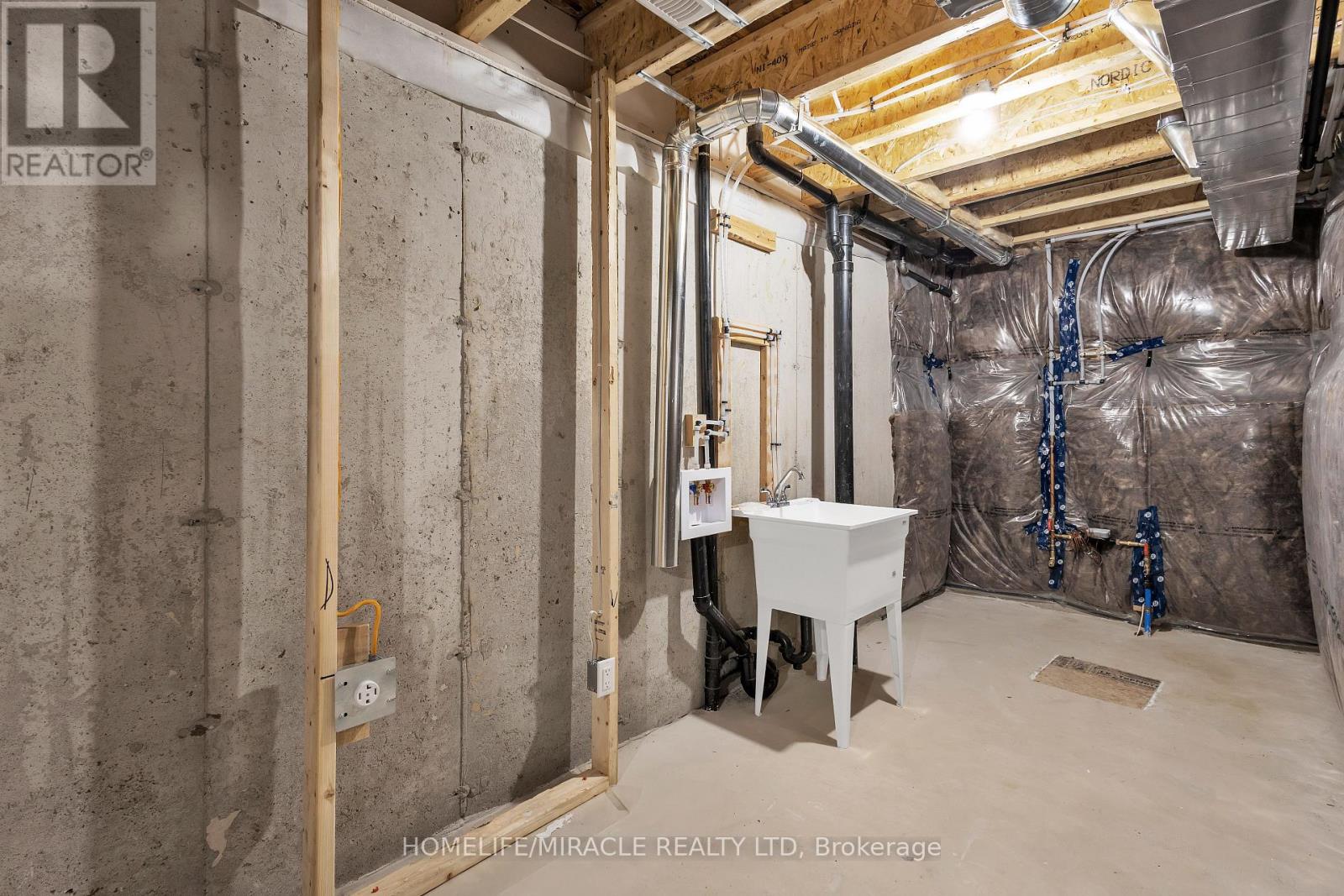 19 Wilkinson Avenue, Cambridge, Ontario  N1S 0C5 - Photo 28 - X12905402