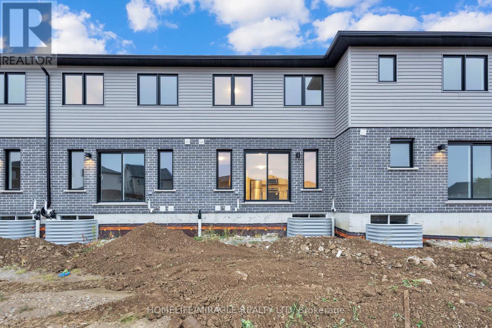 19 Wilkinson Avenue, Cambridge, Ontario  N1S 0C5 - Photo 29 - X12905402