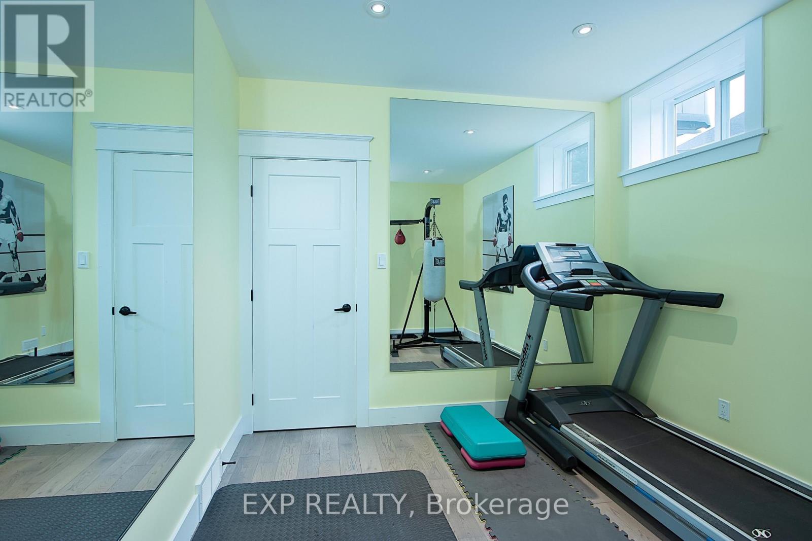 89 Gill Road, Lambton Shores, Ontario  N0M 1T0 - Photo 34 - X12905410