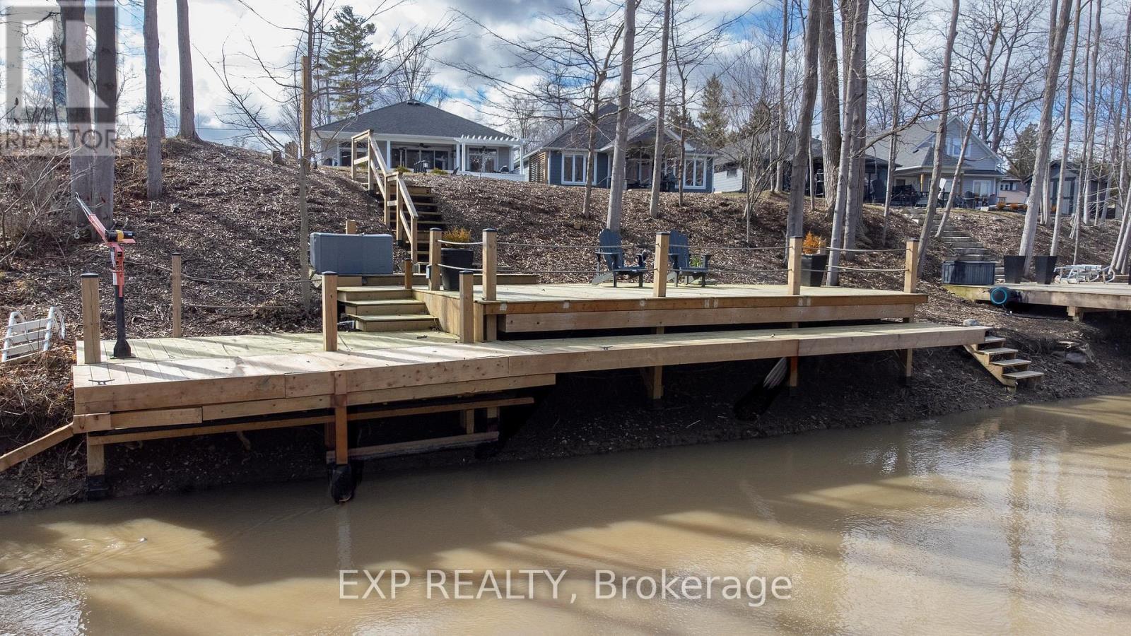 89 Gill Road, Lambton Shores, Ontario  N0M 1T0 - Photo 47 - X12905410