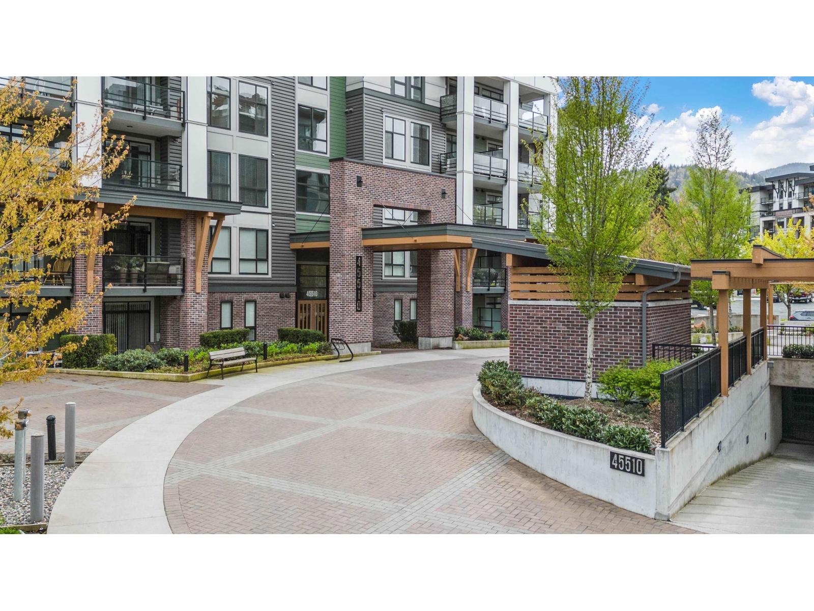 311 45510 Market Way, Garrison Crossing, Chilliwack, British Columbia  V2R 6E1 - Photo 4 - R3082637