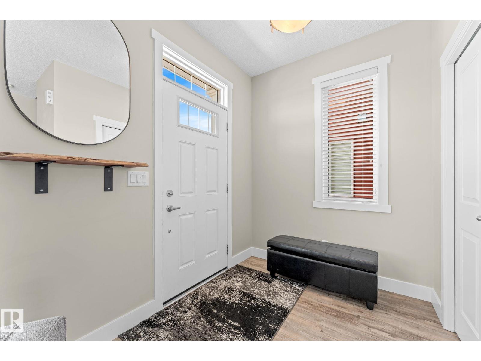 1926 24 St Nw, Edmonton, Alberta  T6T 2C9 - Photo 5 - E4478503