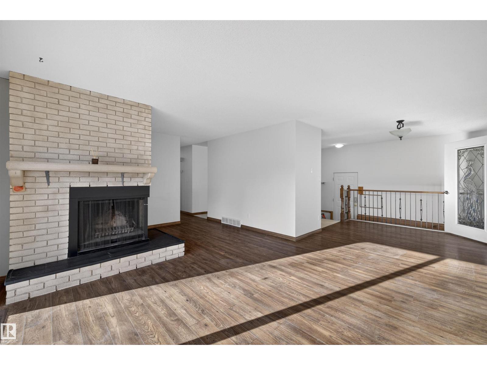 64 Circlewood Dr, Sherwood Park, Alberta  T8A 0K6 - Photo 4 - E4478505