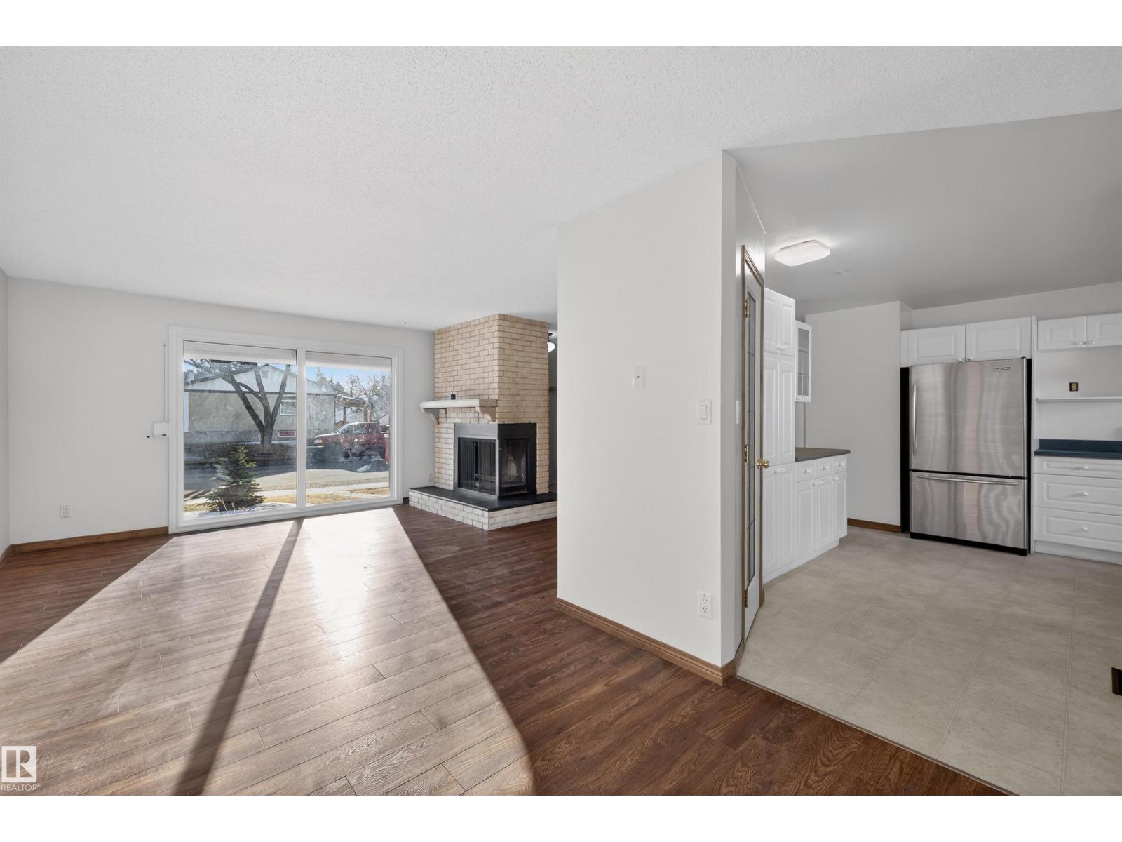 64 Circlewood Dr, Sherwood Park, Alberta  T8A 0K6 - Photo 7 - E4478505