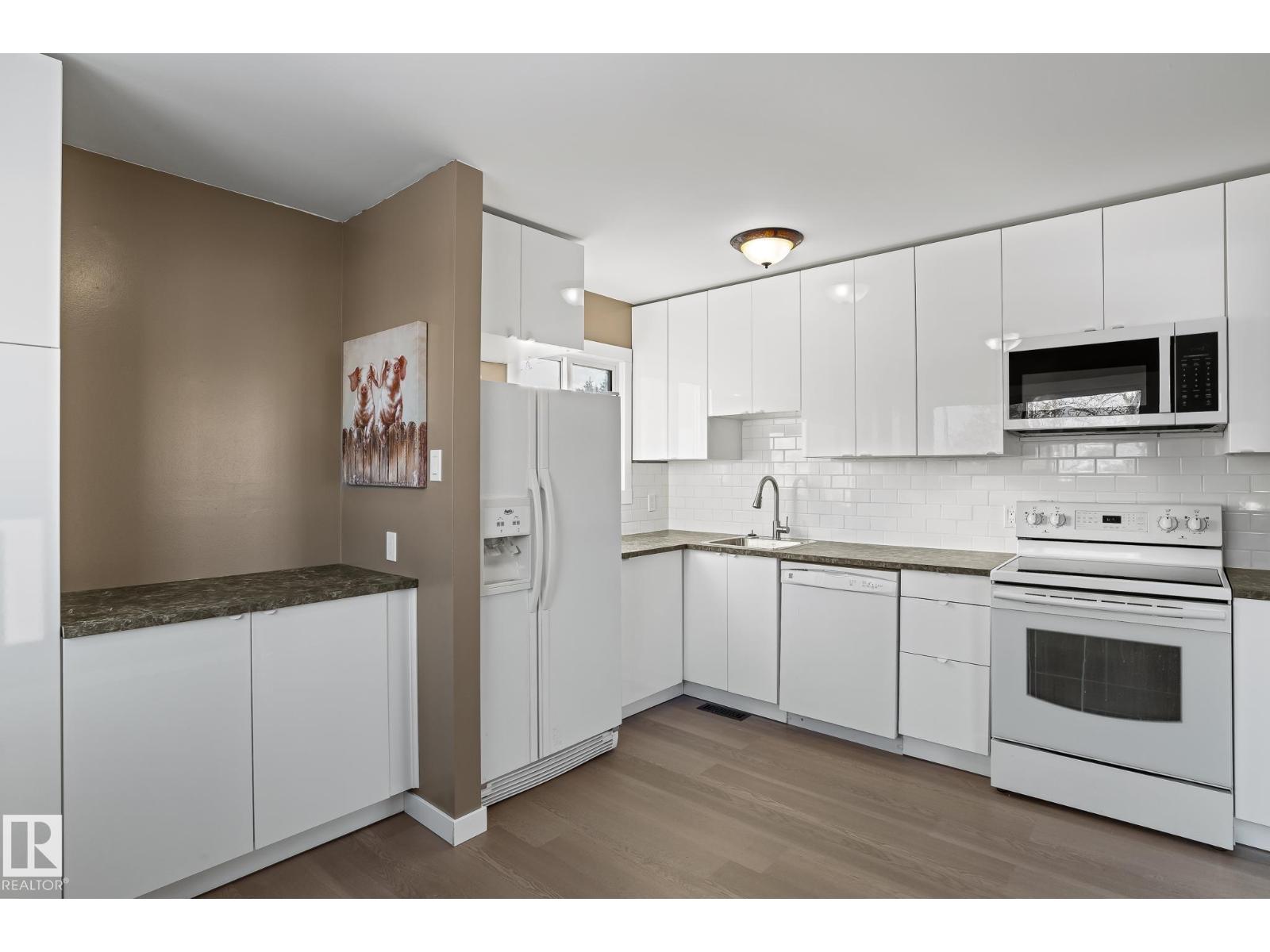 315 10 St, Cold Lake, Alberta T9M 1A5 - Photo 14 - E4468545