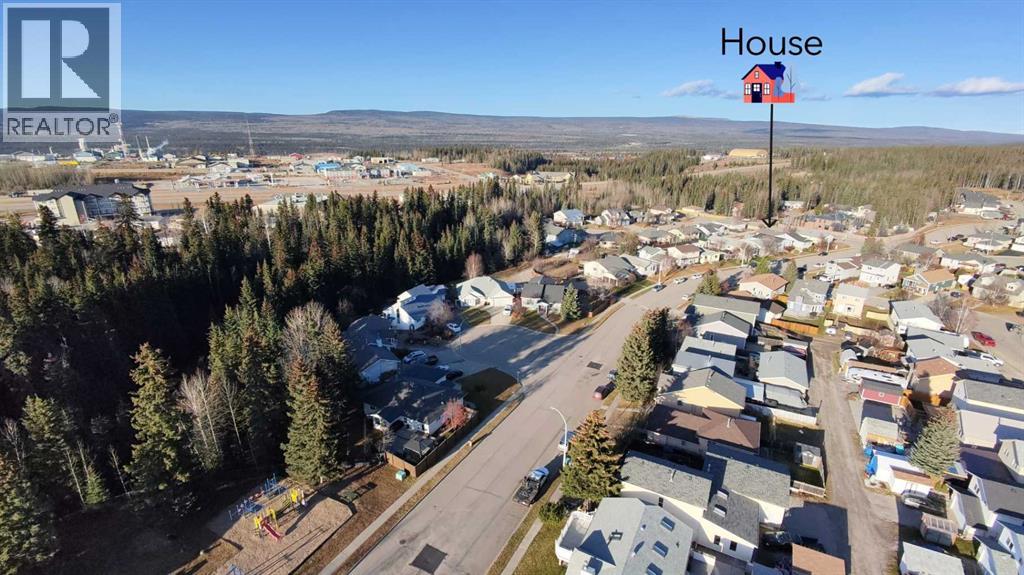 3126 Bradwell Street, Hinton, Alberta  T7V 1S6 - Photo 34 - A2282973