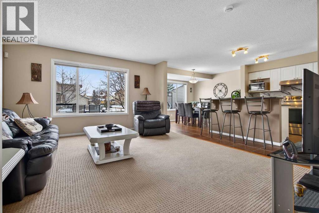 7 Cougar Ridge Bay Sw, Calgary, Alberta  T3H 5C4 - Photo 8 - A2288741