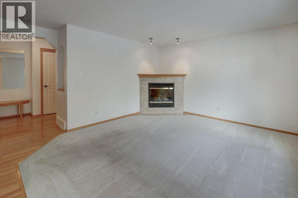 86 Royal Birch Gardens Nw, Calgary, Alberta  T3G 5H9 - Photo 14 - A2292809