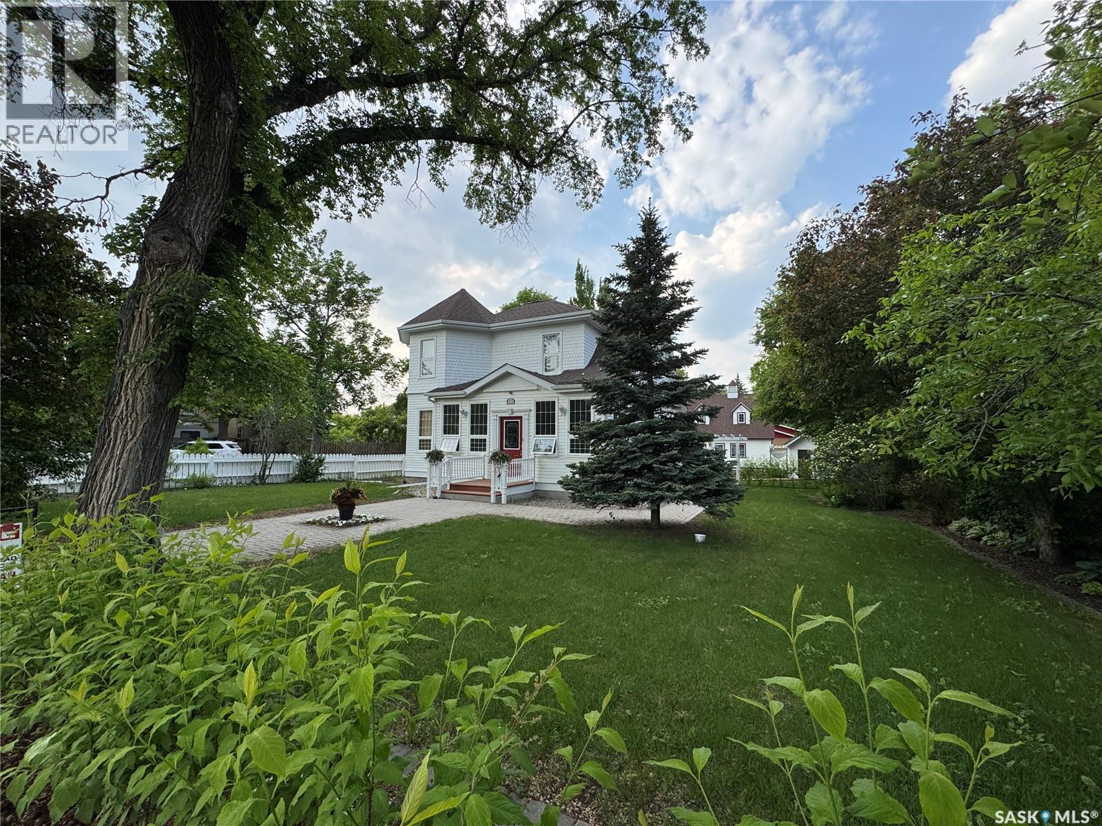 200 Water STREET, Wolseley, Saskatchewan