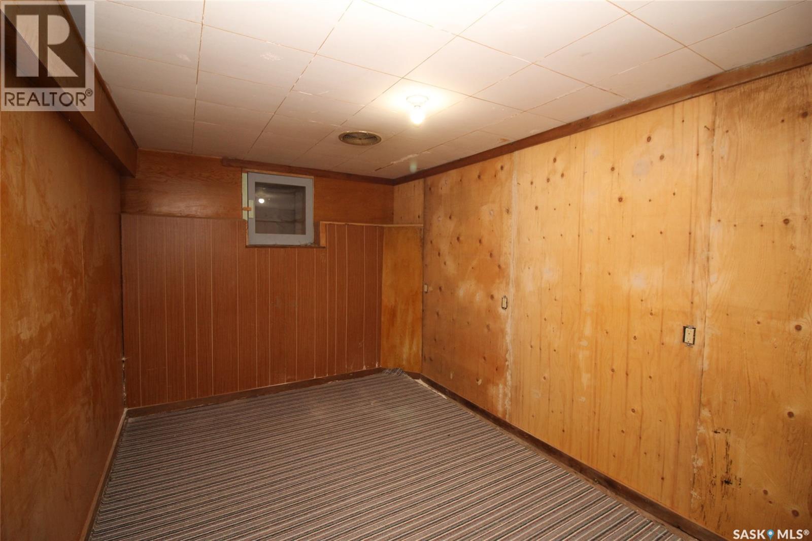 491 1st Street W, Shaunavon, Saskatchewan  S0N 2M0 - Photo 22 - SK030976