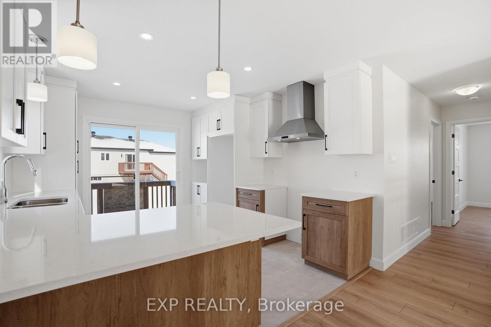 710 West Street, Hawkesbury, Ontario K6A 3X1 - Photo 16 - X12905466