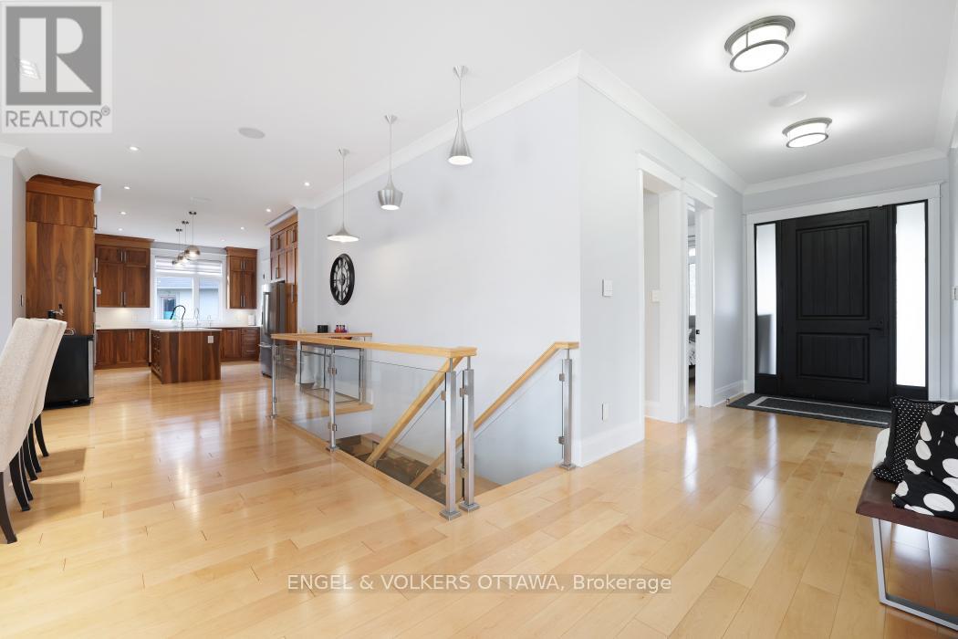 1296 Bankfield Road, Ottawa, Ontario  K4M 1C4 - Photo 6 - X12905476