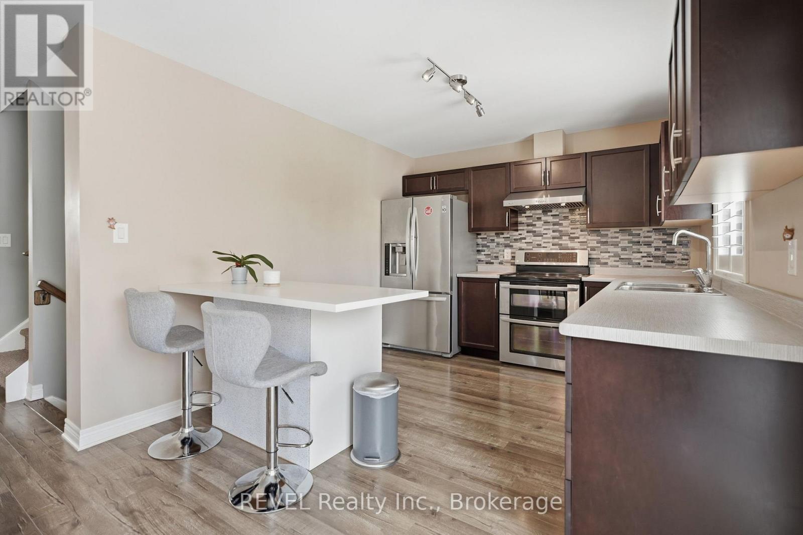 8553 Jennifer Crescent, Niagara Falls, Ontario  L2H 0J3 - Photo 15 - X12905492