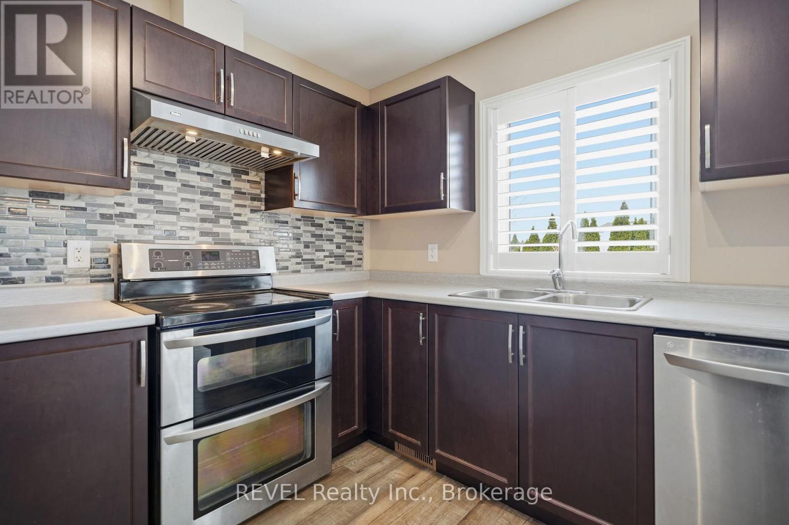 8553 Jennifer Crescent, Niagara Falls, Ontario  L2H 0J3 - Photo 16 - X12905492