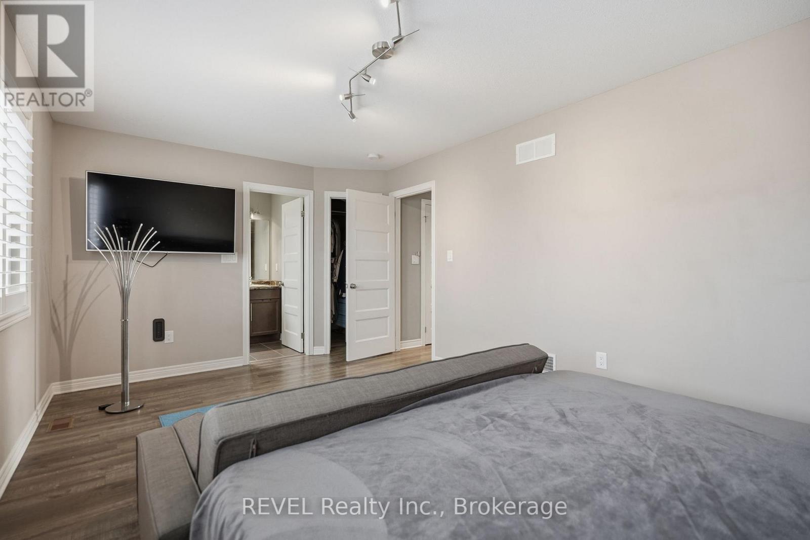 8553 Jennifer Crescent, Niagara Falls, Ontario  L2H 0J3 - Photo 23 - X12905492