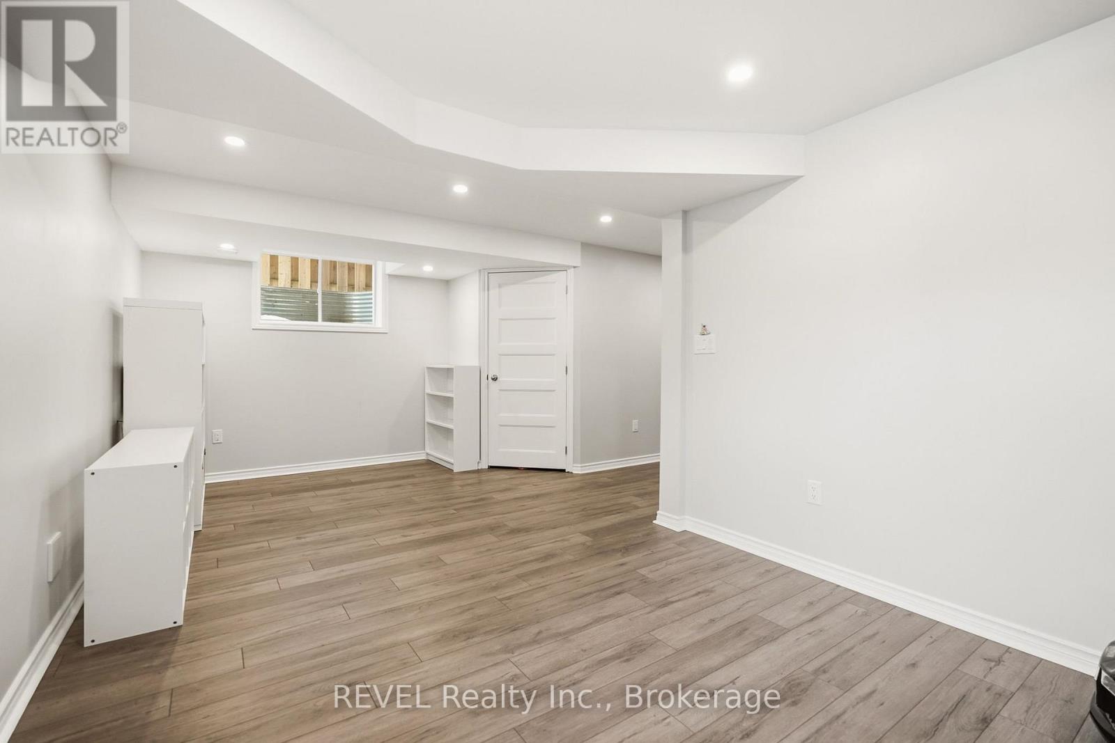 8553 Jennifer Crescent, Niagara Falls, Ontario  L2H 0J3 - Photo 30 - X12905492