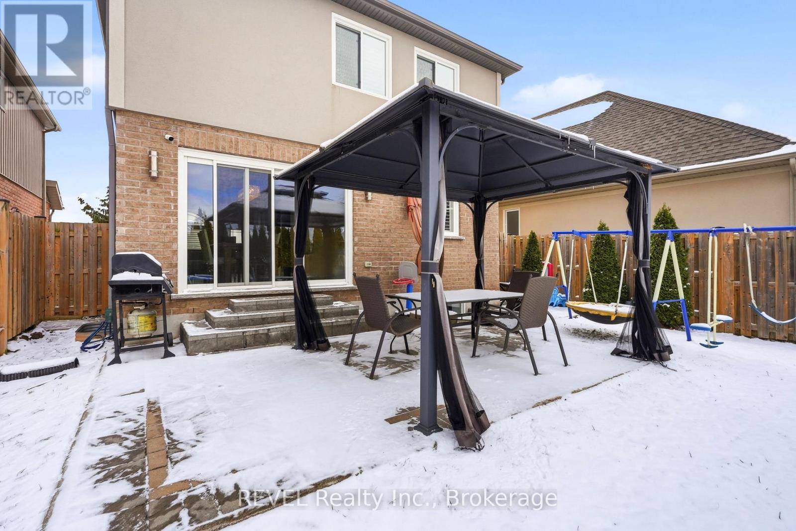 8553 Jennifer Crescent, Niagara Falls, Ontario  L2H 0J3 - Photo 33 - X12905492