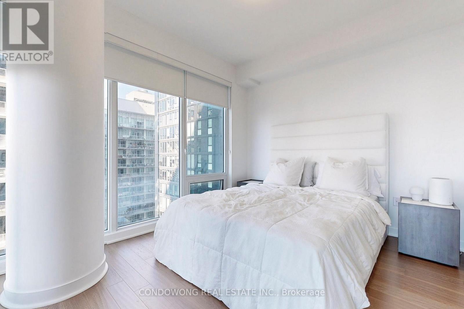 3703 - 115 Blue Jays Way, Toronto, Ontario  M5V 0N4 - Photo 6 - C12905472