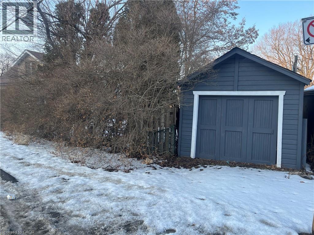 253 S Grosvenor Avenue S, Hamilton, Ontario  L8M 3L8 - Photo 50 - 40805964