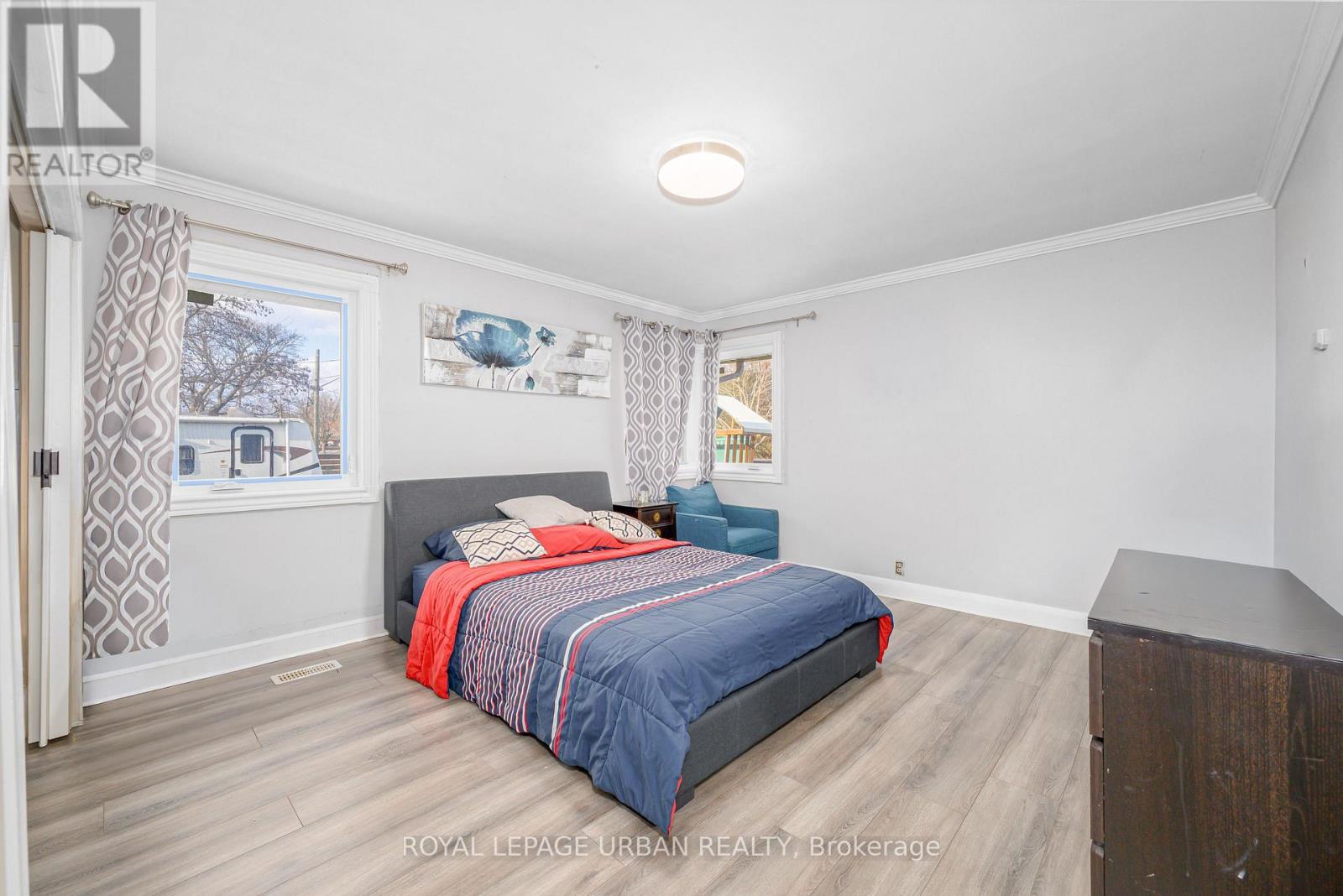 92 Rossland Road E, Oshawa, Ontario  L1G 2W3 - Photo 13 - E12895152