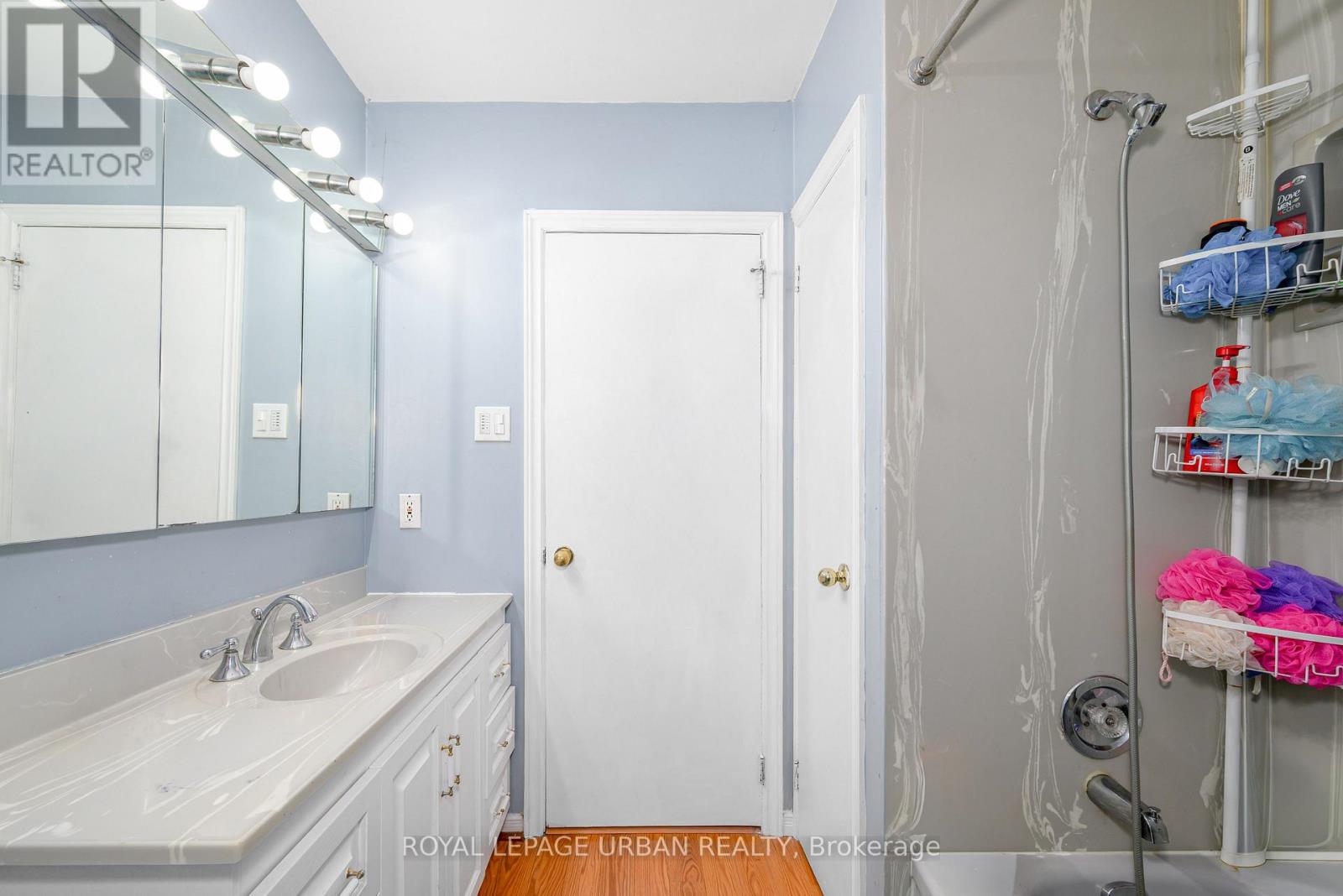 92 Rossland Road E, Oshawa, Ontario  L1G 2W3 - Photo 21 - E12895152