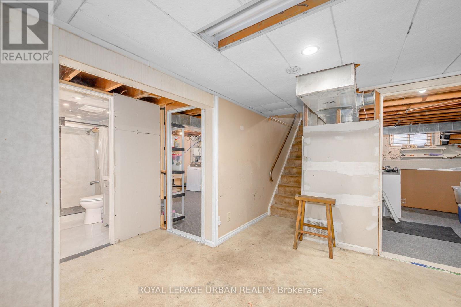 92 Rossland Road E, Oshawa, Ontario  L1G 2W3 - Photo 25 - E12895152